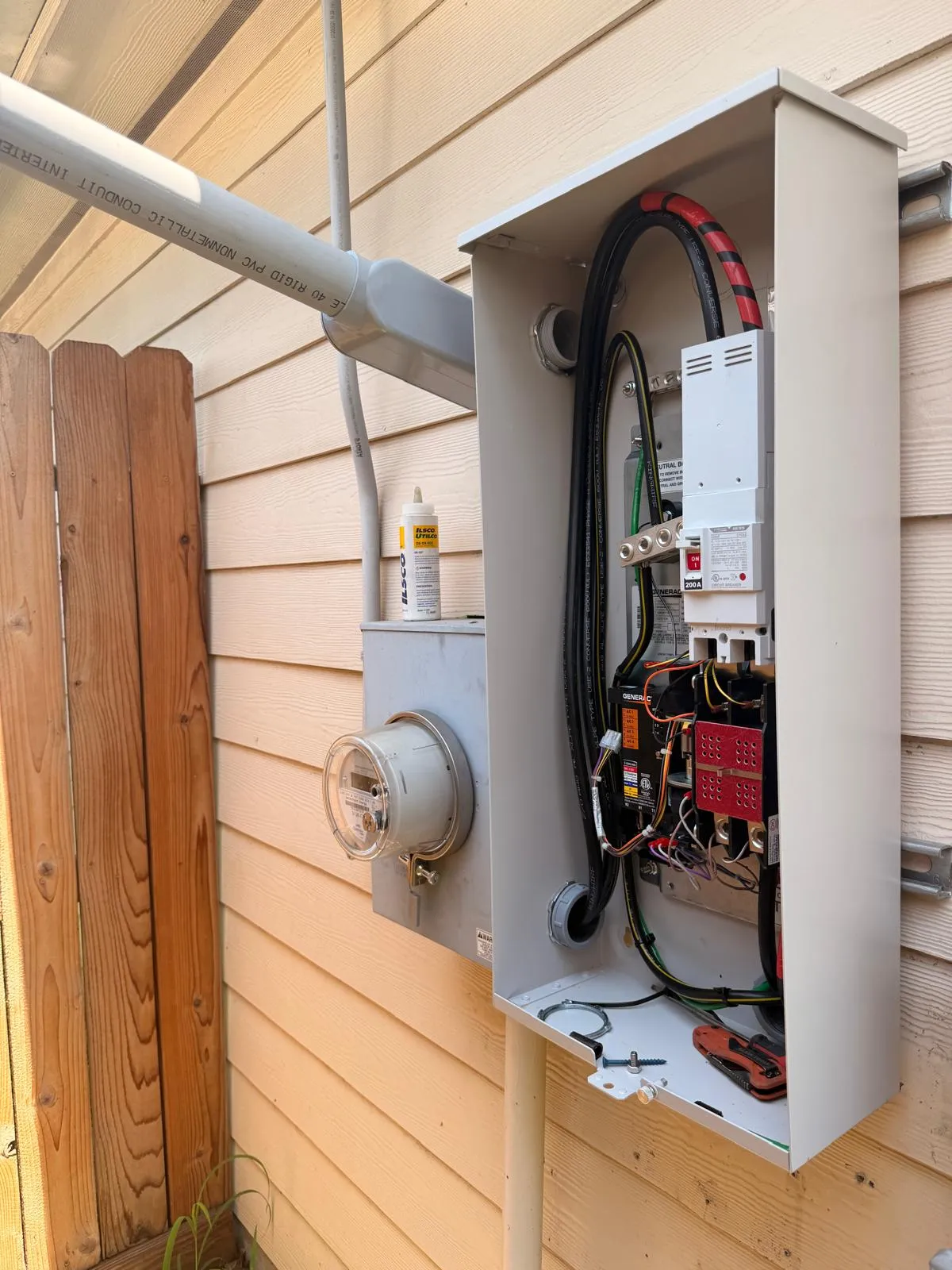 200-amp meter-main electrical panel upgrade on a Texas home